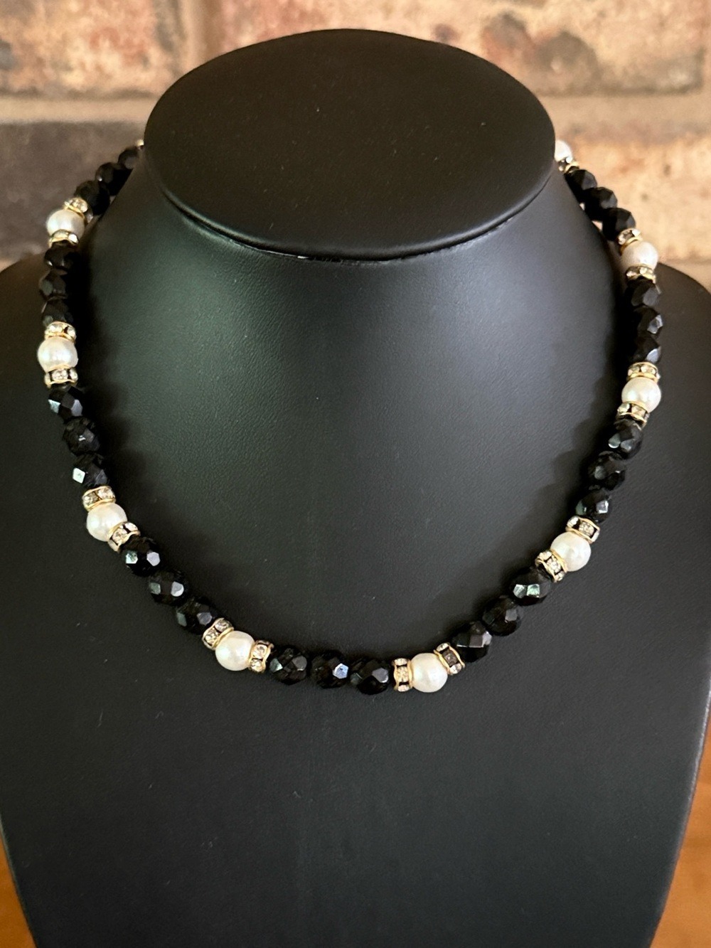 Hobe' Black Glass & Faux Pearl with Rhinestone Rondell Spacers